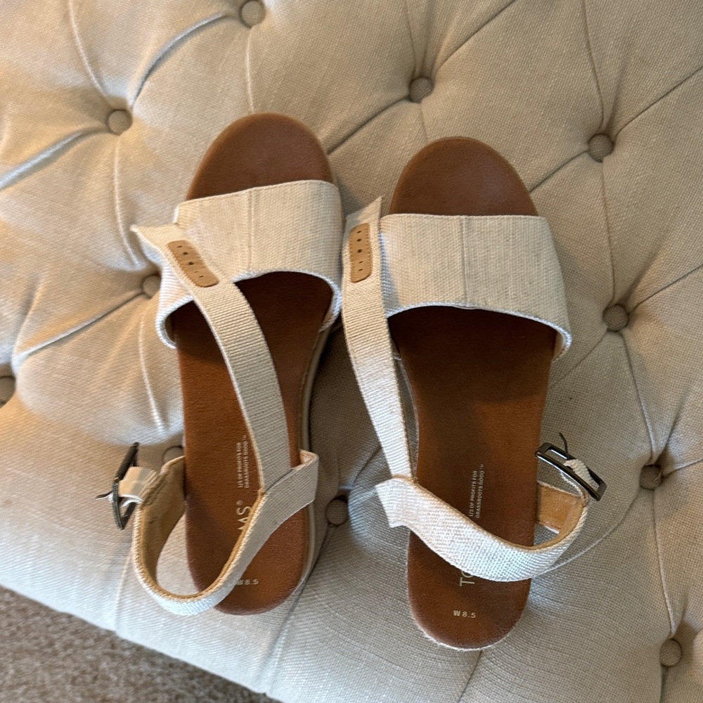 TOMS Cream Sandals with Adjustable Straps